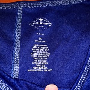 St. John’s Bay 1x Active Wear long sleeve shirt